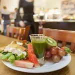 Pietarsaaren Kaupunginhotelli 3*
