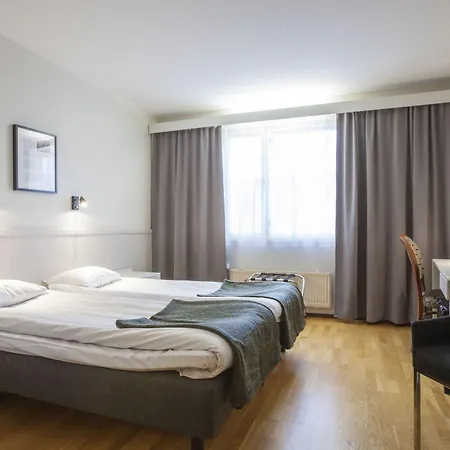 فندق Pietarsaaren Kaupunginhotelli 3*