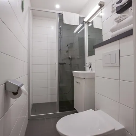 Pietarsaaren Kaupunginhotelli Otel Jakobstad