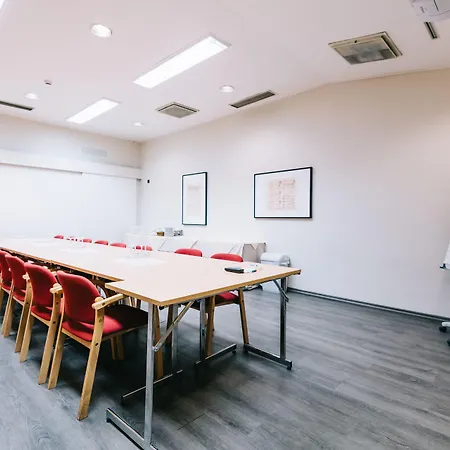 Hotel Pietarsaaren Kaupunginhotelli Jakobstad