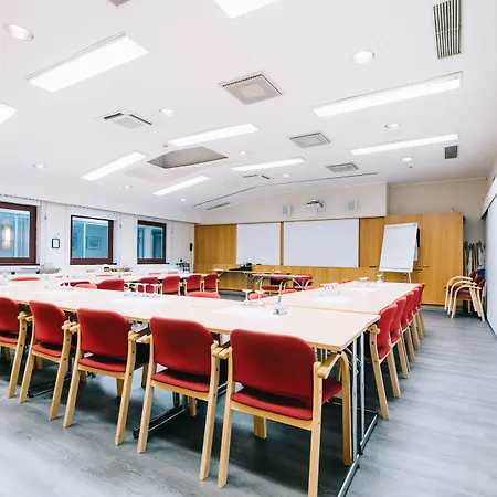 Hotel Pietarsaaren Kaupunginhotelli 3*