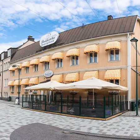 Pietarsaaren Kaupunginhotelli فندق 3*