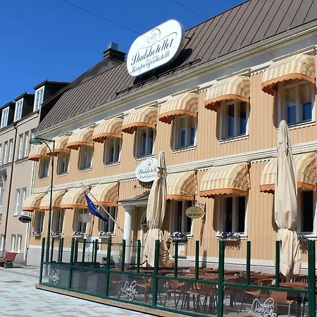 Pietarsaaren Kaupunginhotelli فندق 3*