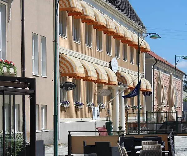 Hotel Pietarsaaren Kaupunginhotelli